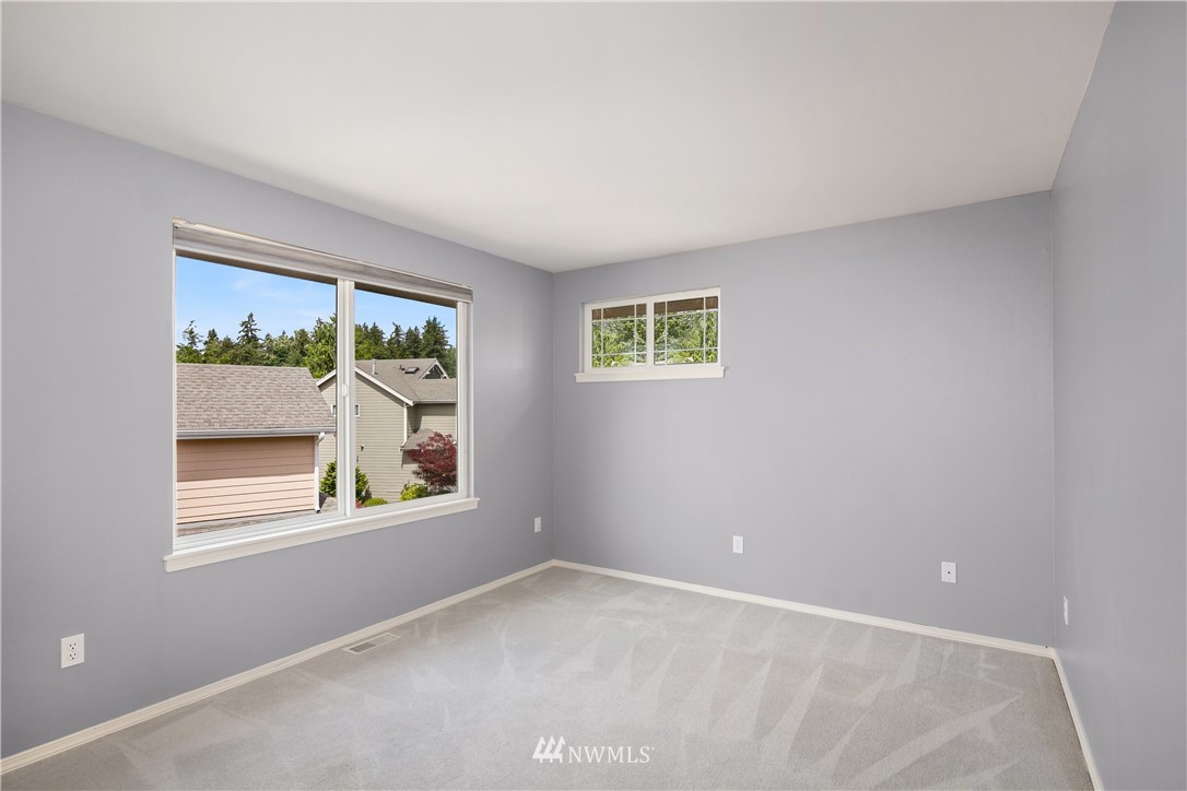 3607 Monterey Court Northeast Renton, WA 98056 - Photo 19 of 20 Gallery Image 19
