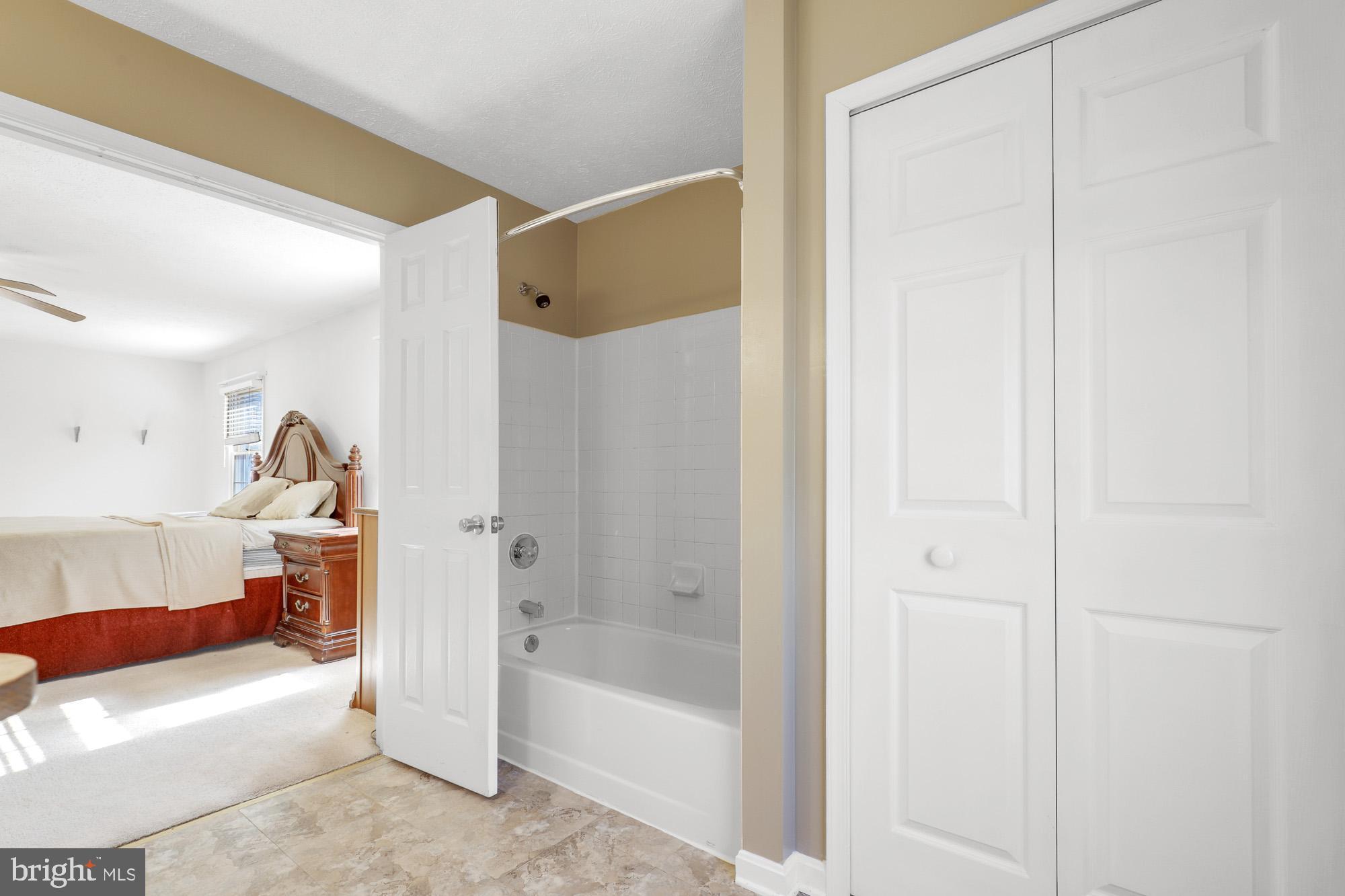 10424 Labrador Loop Manassas, VA 20112 - Photo 32 of 57 Gallery Image 32