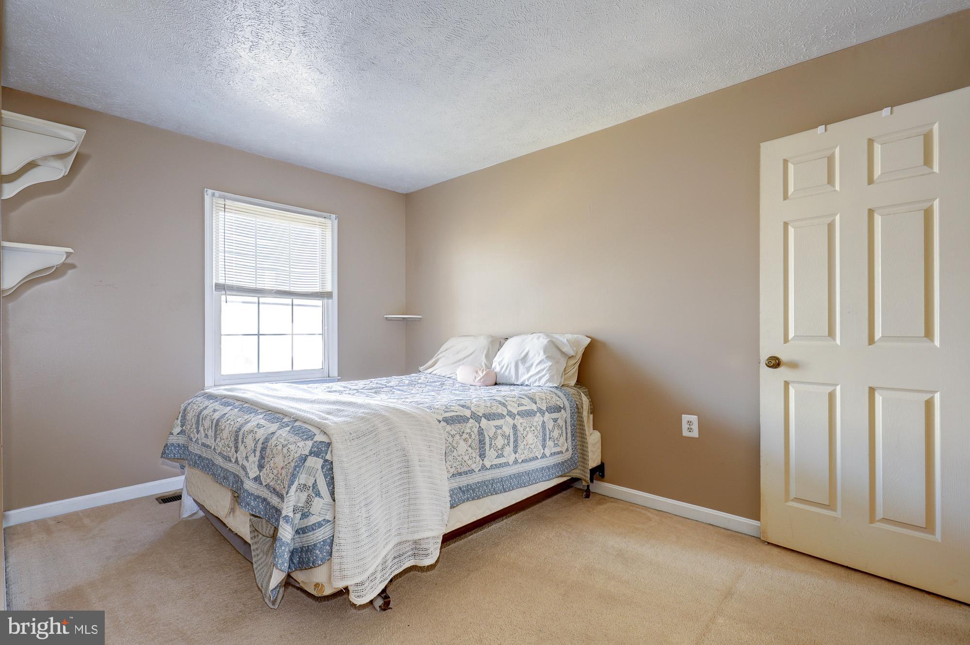 10424 Labrador Loop Manassas, VA 20112 - Photo 44 of 57 Gallery Image 44