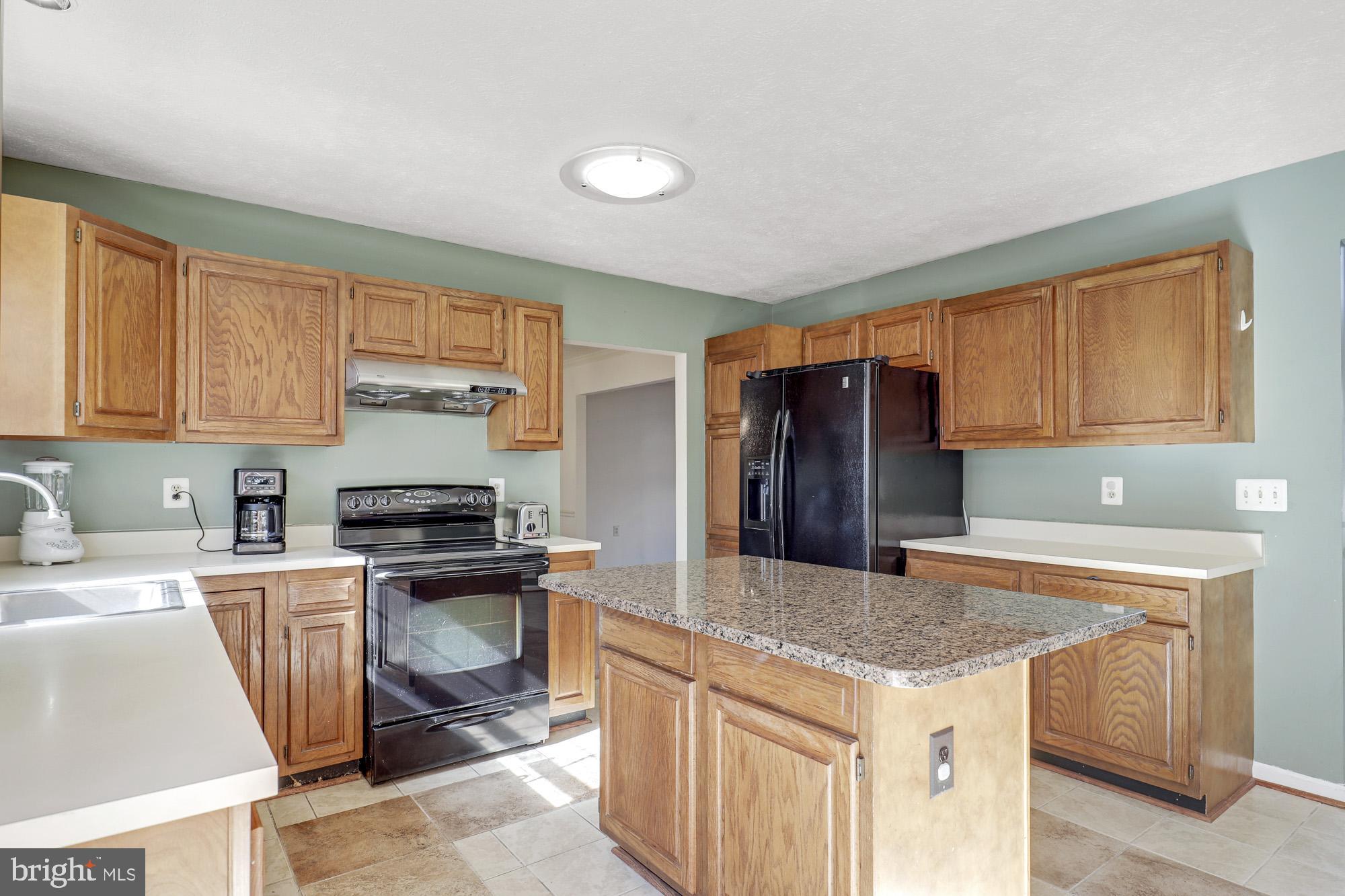 10424 Labrador Loop Manassas, VA 20112 - Photo 5 of 57 Gallery Image 5