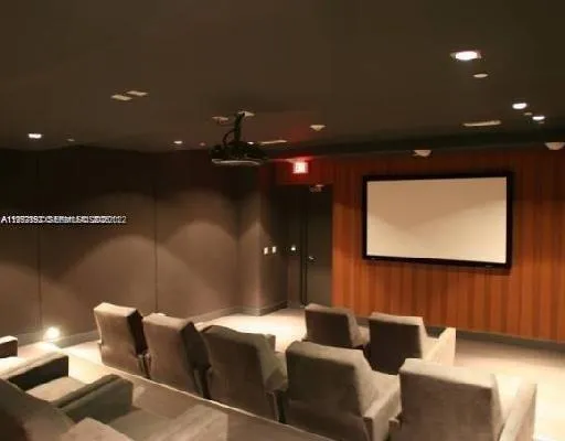 $4,700 | 500 Brickell Avenue, Unit 1602, Miami, FL 33131