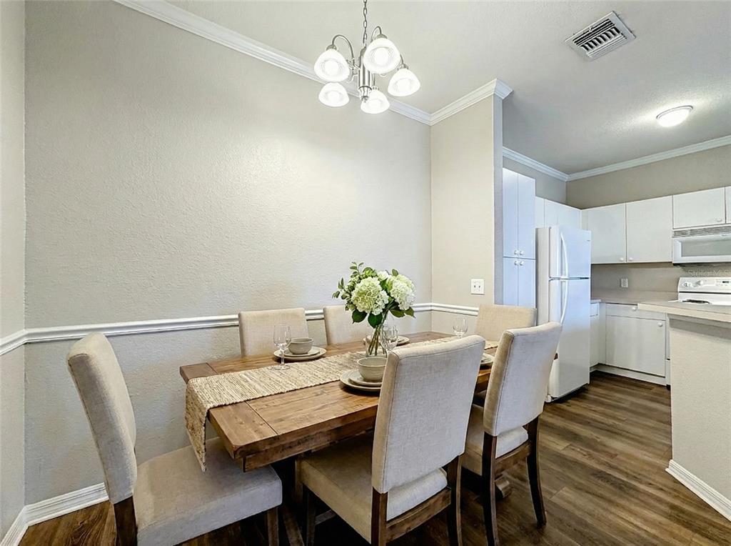 3593 Conroy Road, Unit 433 Orlando, FL 32839 - Photo 9 of 60 Gallery Image 9