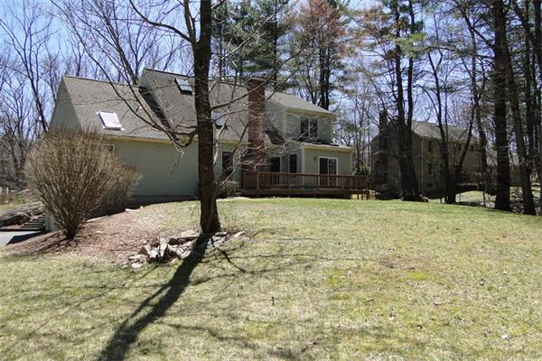54 Oregon Road Southborough, MA 01772 - Photo 14 of 16