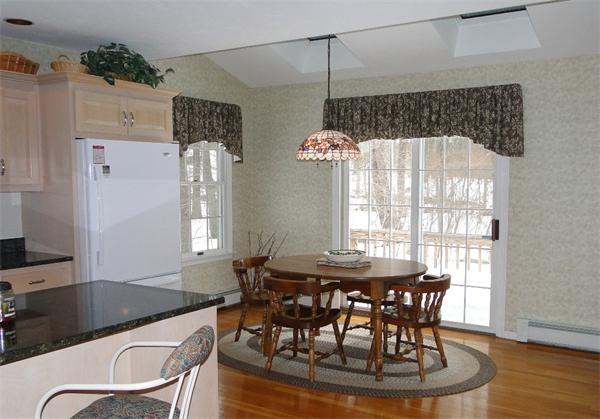 54 Oregon Road Southborough, MA 01772 - Photo 9 of 16