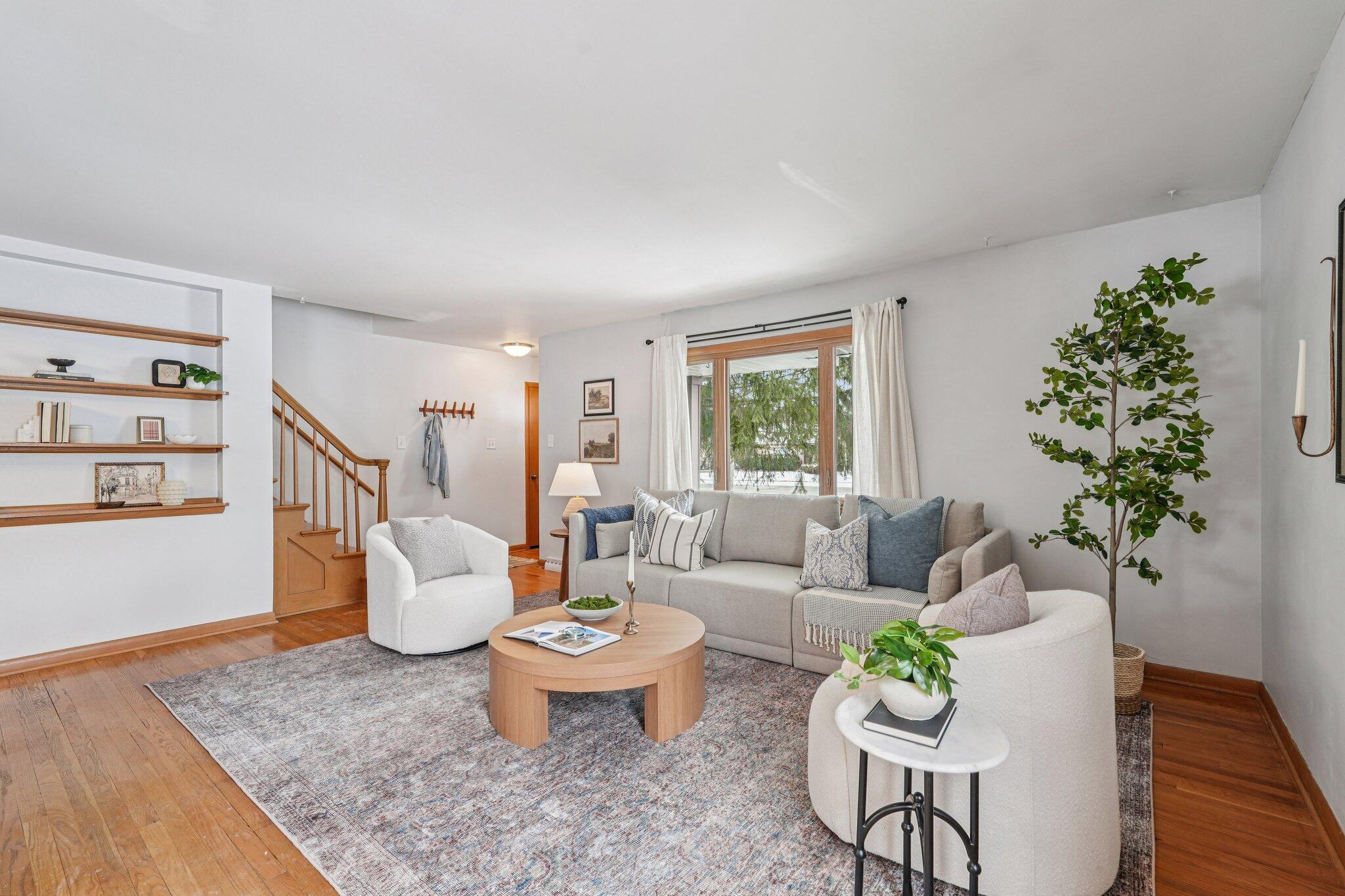 3781 South 68th Street Milwaukee, WI 53220 - Photo 3 of 41 living