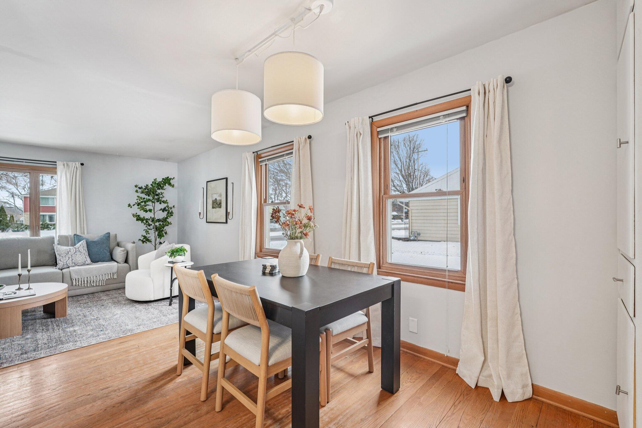 3781 South 68th Street Milwaukee, WI 53220 - Photo 8 of 41 dining