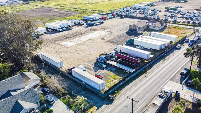 $5,500,000 | 11317 Lilac Avenue, Bloomington, CA 92316