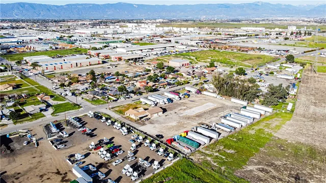 $5,500,000 | 11317 Lilac Avenue, Bloomington, CA 92316