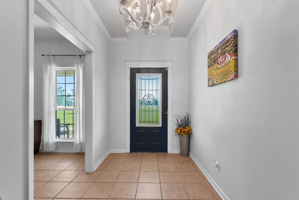155 Rs County Road Emory, TX 75440 - Photo 7 of 31 a view of an entryway with wooden floor
