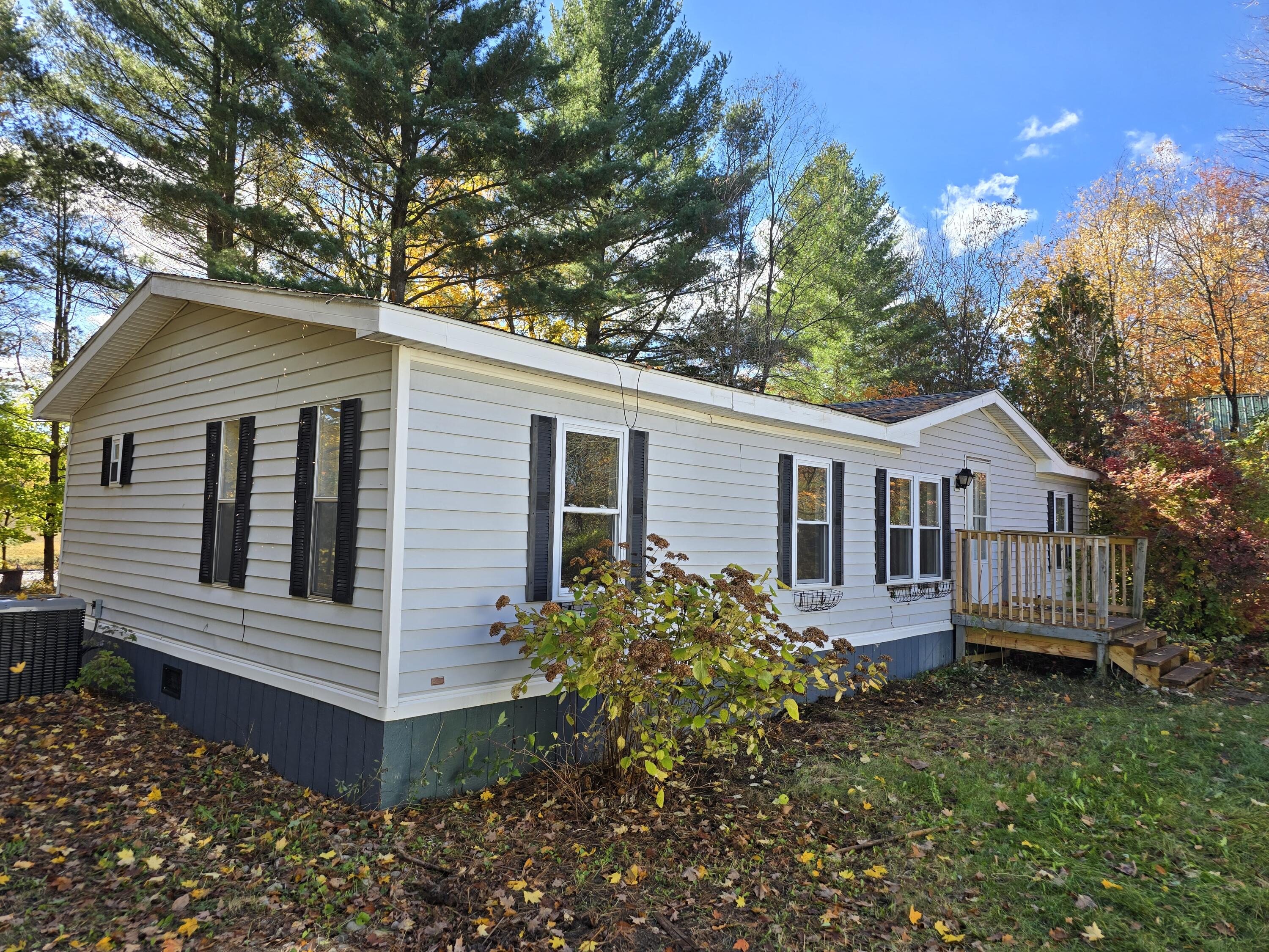 16741 Schofield Road Hersey, MI 49639 - Photo 5 of 26 2 Outside 4