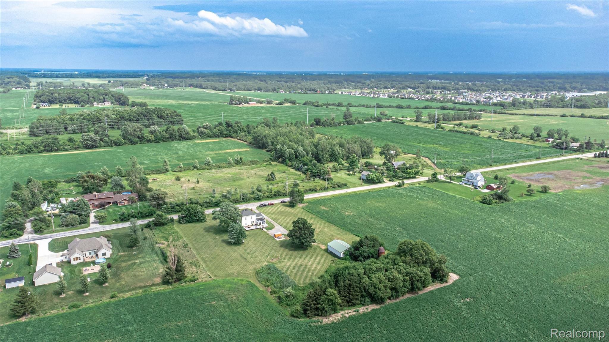 1291 Dundee Azalia Road Dundee, MI 48131 - Photo 89 of 97 096_97.jpg