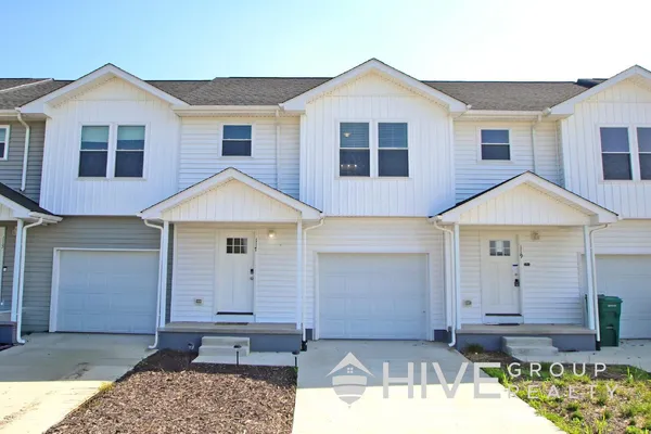 $1,895 | 117 21st Street, Grottoes, VA 24441