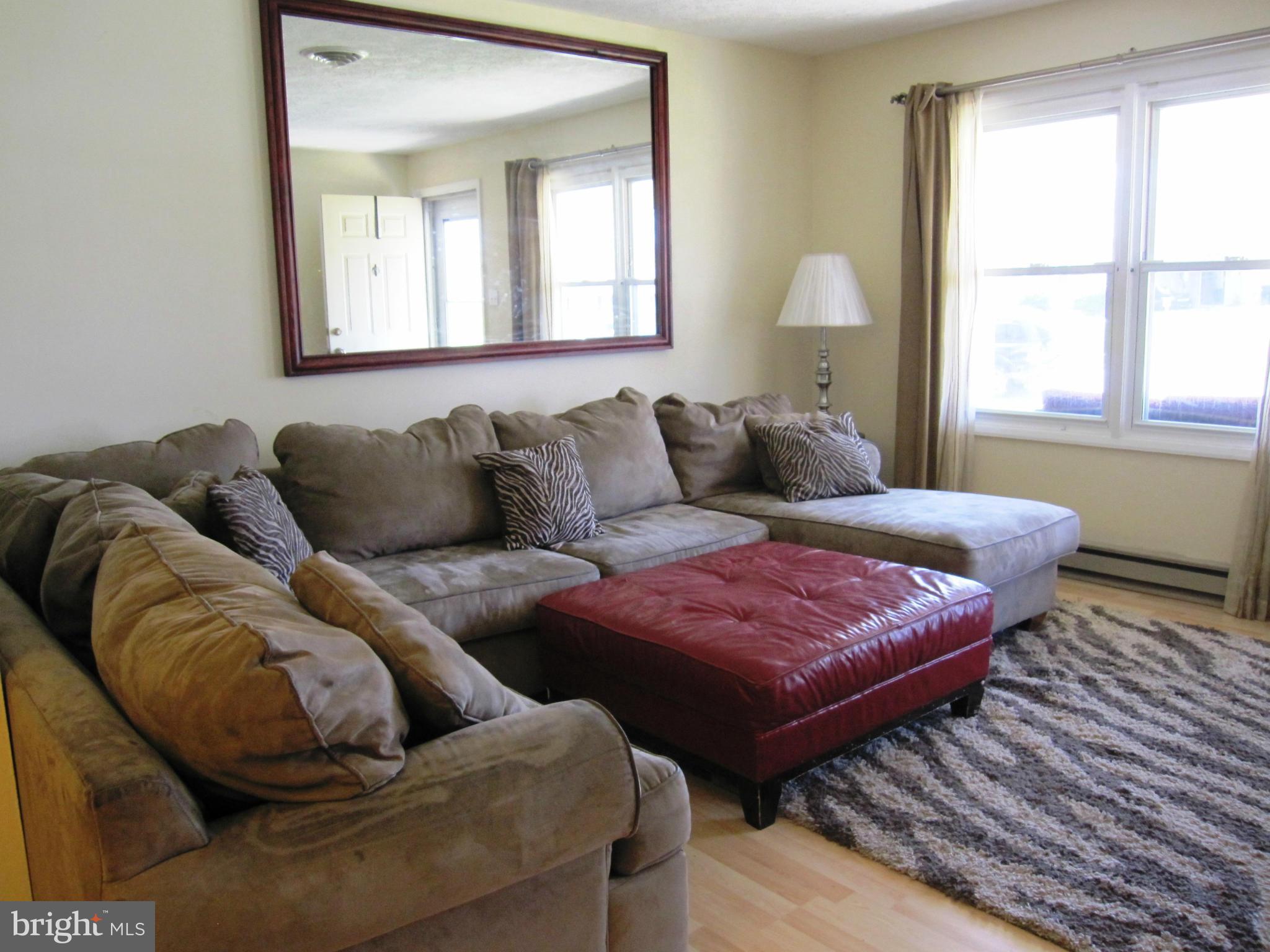 825 Chatfield Road Joppa, MD 21085 - Photo 3 of 28 Living Room