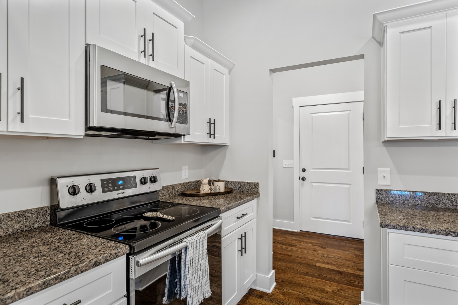 58 Harbor Pointe Lebanon, TN 37087 - Photo 9 of 35 Gallery Image 9