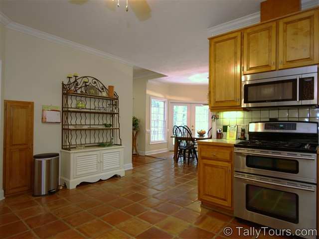 7075 Ox Bow Road, Unit 2 Tallahassee, FL 32312 - Photo 13 of 25 Gallery Image 13