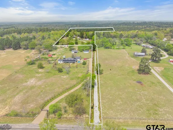 $699,900 | 15766 County Road 1130, Flint, TX 75762