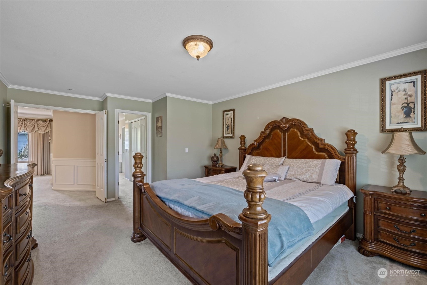 37607 18th Place South Federal Way, WA 98003 - Photo 27 of 40 a bedroom with a bed and dresser