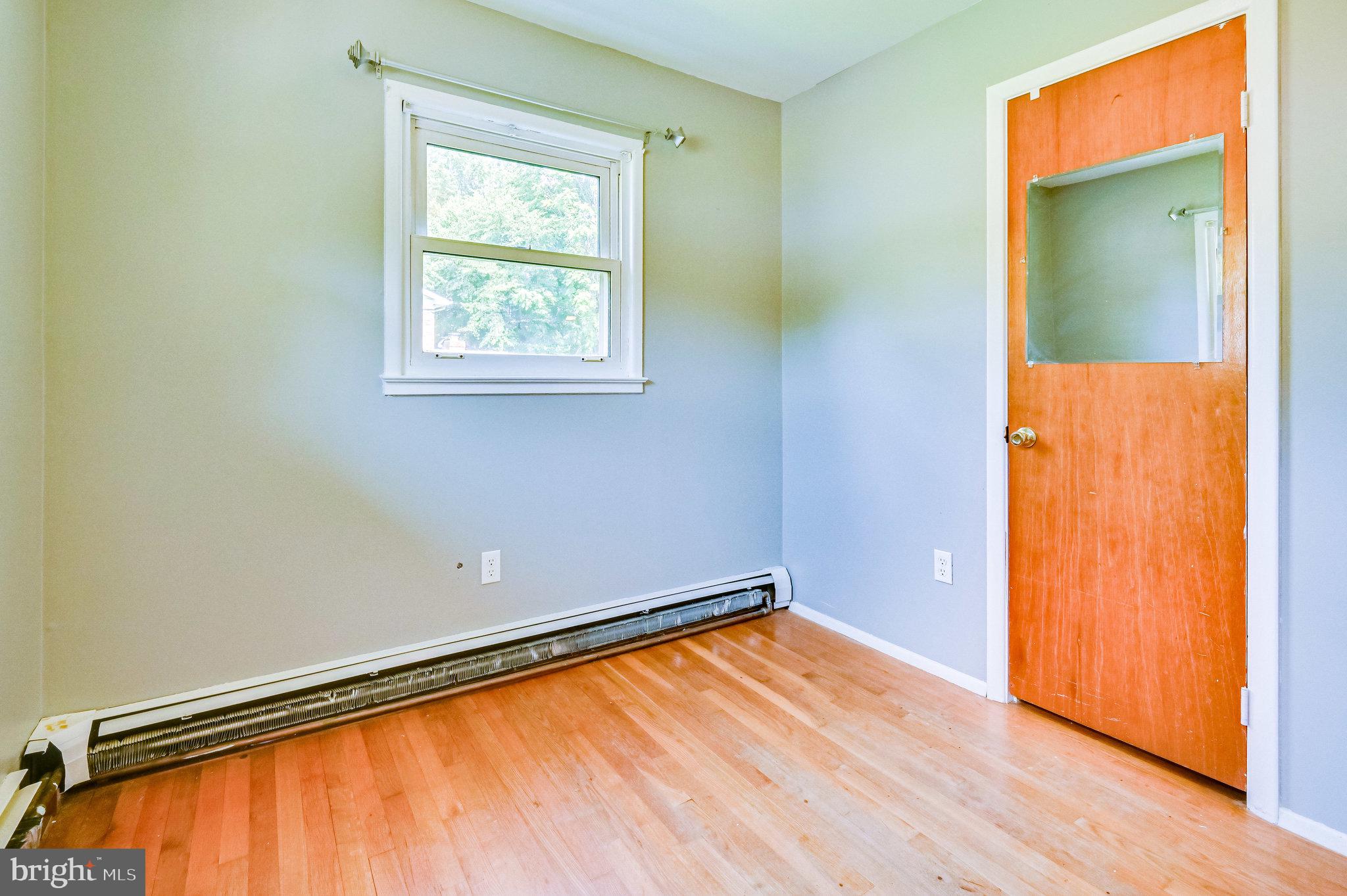 14331 Fullerton Road Woodbridge, VA 22193 - Photo 11 of 69 Gallery Image 11