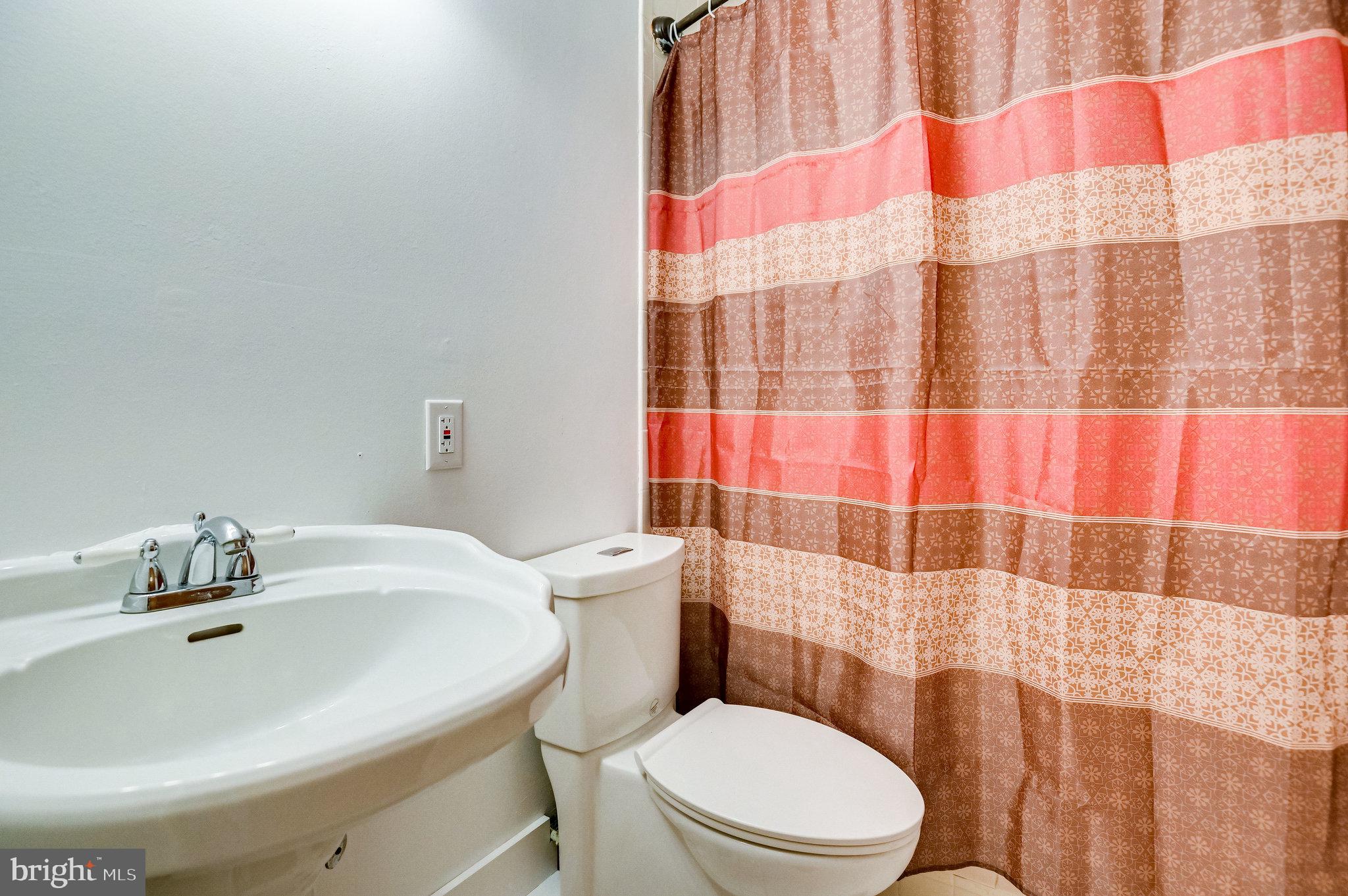 14331 Fullerton Road Woodbridge, VA 22193 - Photo 23 of 69 Gallery Image 23