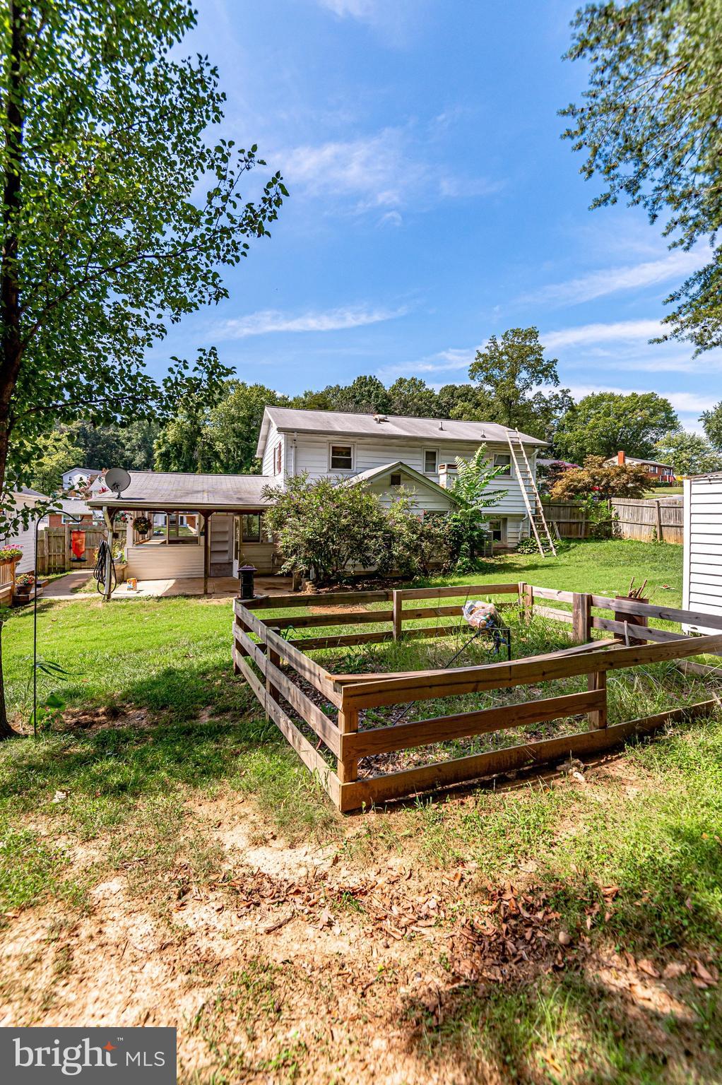 14331 Fullerton Road Woodbridge, VA 22193 - Photo 65 of 69 Gallery Image 65