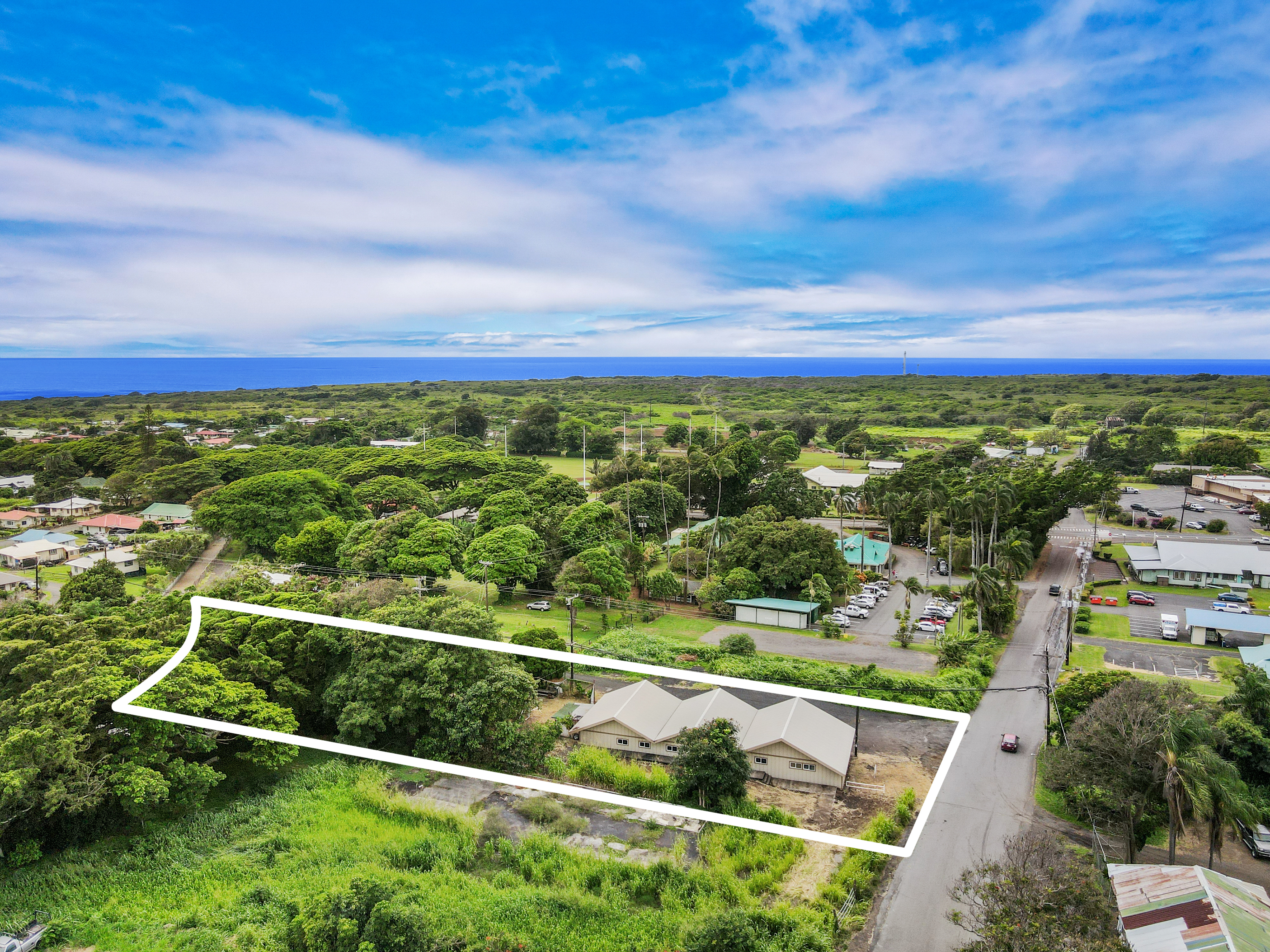 95-1178 Kaalaiki Road Naalehu, HI 96772 - Photo 1 of 22 a view of a city