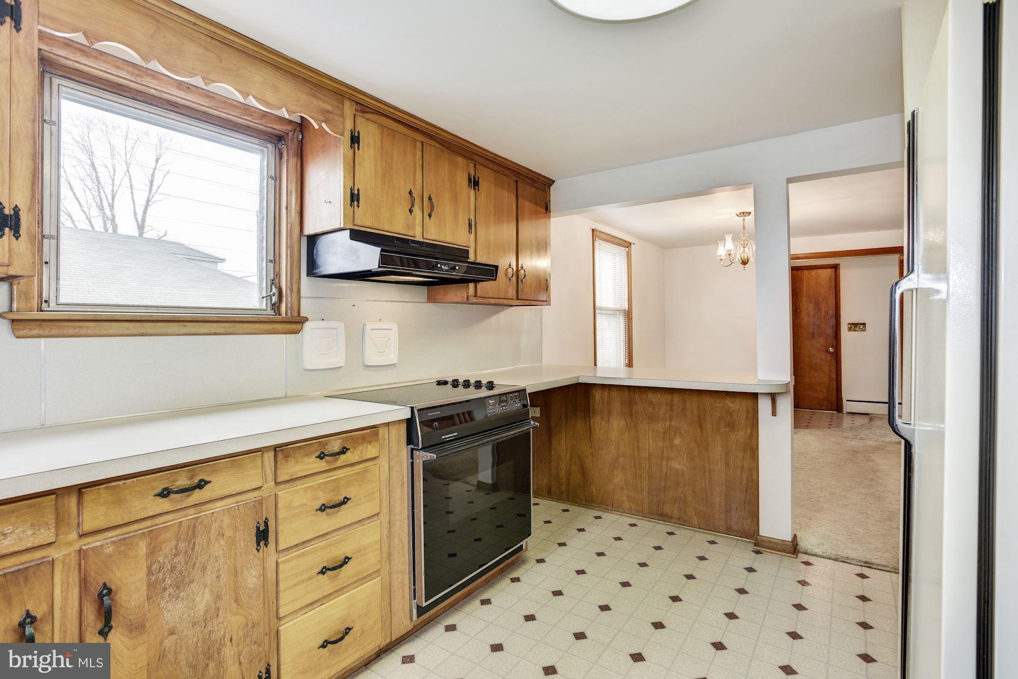 4200 Black Rock Road Hampstead, MD 21074 - Photo 9 of 28 Eat-In Kitchen
