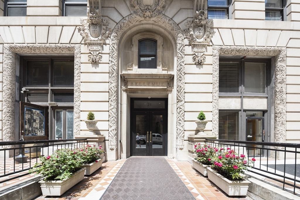 21 Beacon Street, Unit 4S Boston, MA 02108 - Photo 12 of 16 a view of a house with an outdoor space