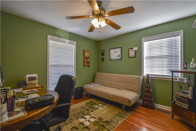 2212 Crescentview Road Pulaski, TN 38478 - Photo 12 of 20
