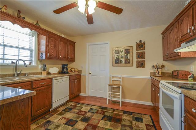2212 Crescentview Road Pulaski, TN 38478 - Photo 17 of 20