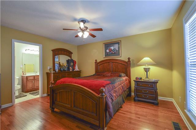 2212 Crescentview Road Pulaski, TN 38478 - Photo 9 of 20