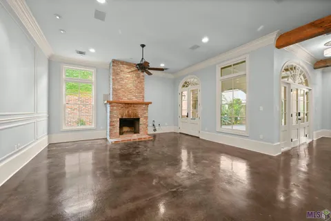 $749,500 | 8133 Willow Grove Boulevard, Baton Rouge, LA 70810