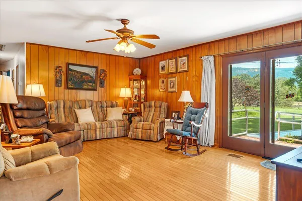 $1,500,000 | 365 Morrison Spring Road, Whitwell, TN 37397