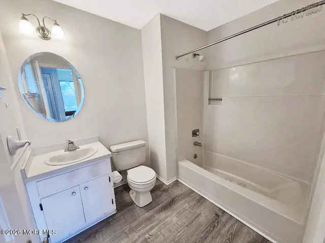 $489,900 | 126 Tower Hill Drive, Unit 205, Red Bank, NJ 07701