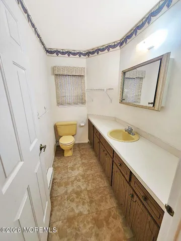 $489,900 | 126 Tower Hill Drive, Unit 205, Red Bank, NJ 07701