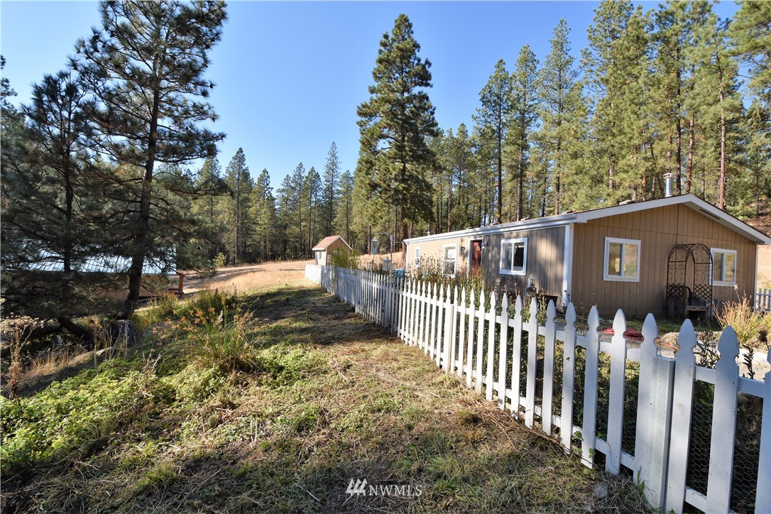 481 Buena View Road Cle Elum, WA 98922 - Photo 2 of 25 Gallery Image 2
