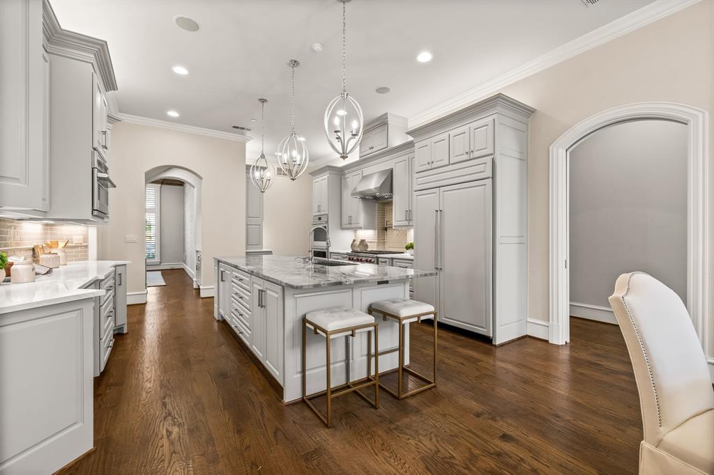 48 Kennington Court Dallas, TX 75248 - Photo 14 of 40