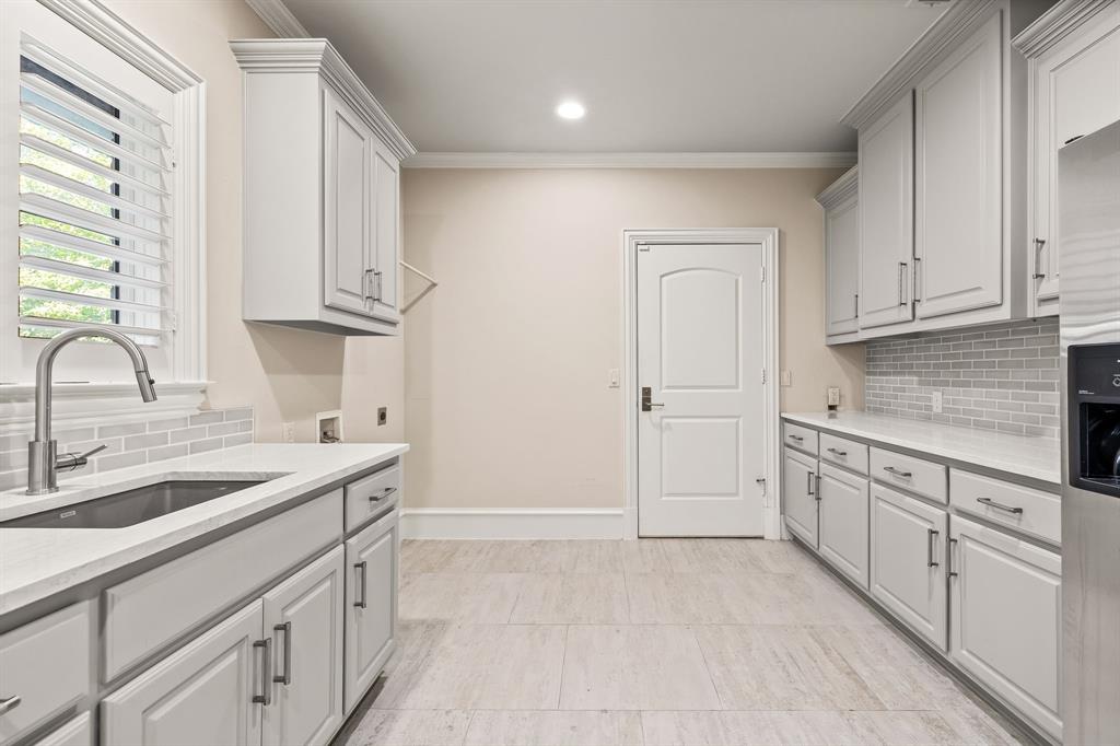 48 Kennington Court Dallas, TX 75248 - Photo 19 of 40