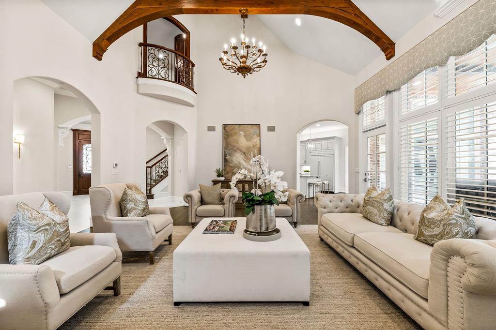 48 Kennington Court Dallas, TX 75248 - Photo 9 of 40