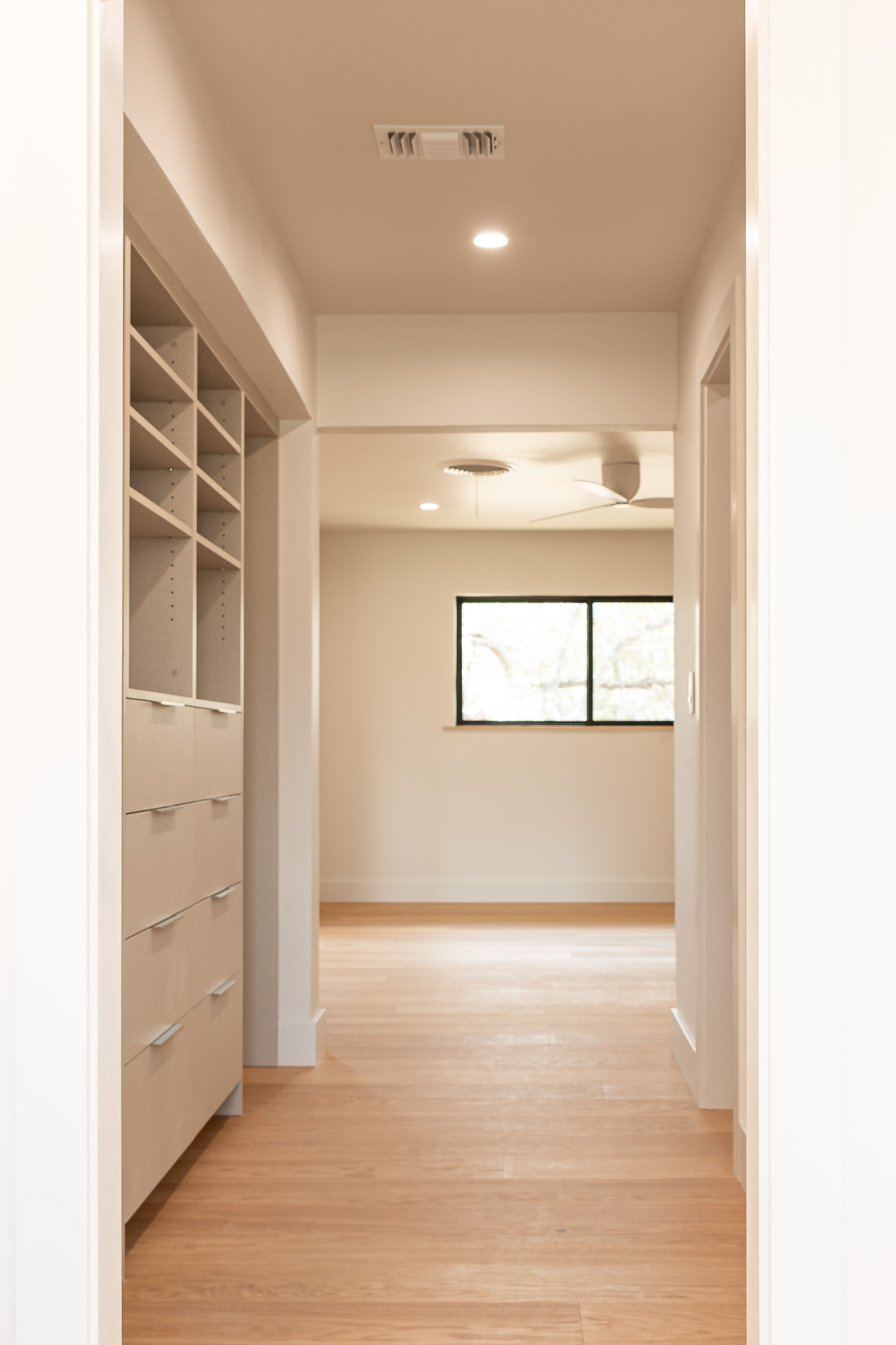 8717 South View Road Austin, TX 78737 - Photo 16 of 36 a view of empty room