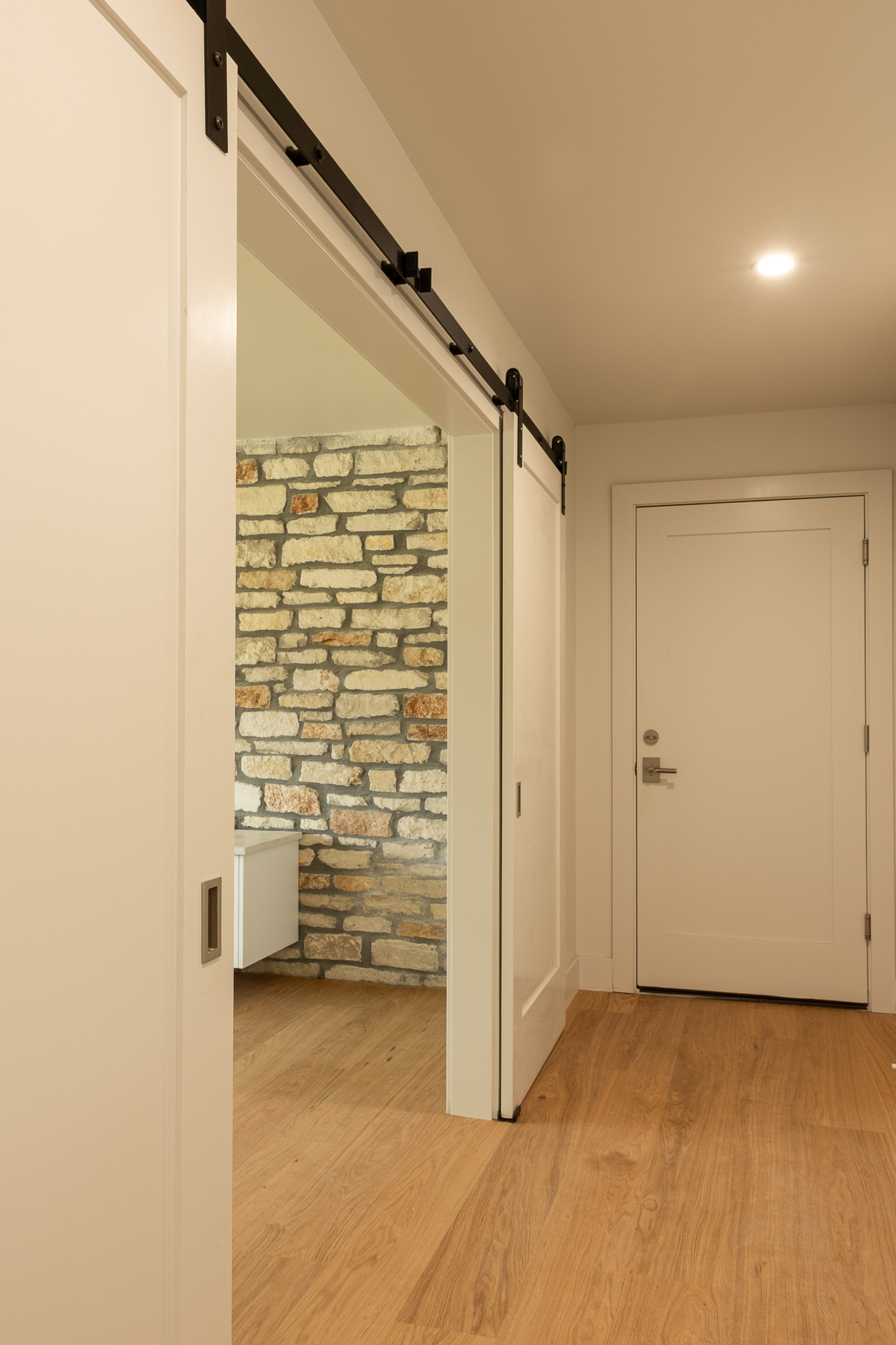 8717 South View Road Austin, TX 78737 - Photo 25 of 36 a view of walk in closet with window