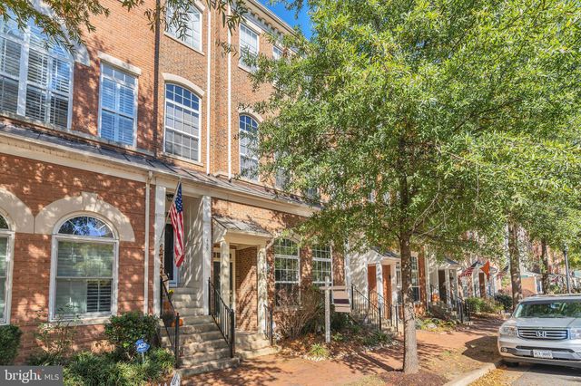 $510,000 | 447 Cameron Station Boulevard, Alexandria, VA 22304