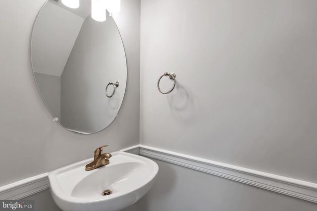 $510,000 | 447 Cameron Station Boulevard, Alexandria, VA 22304