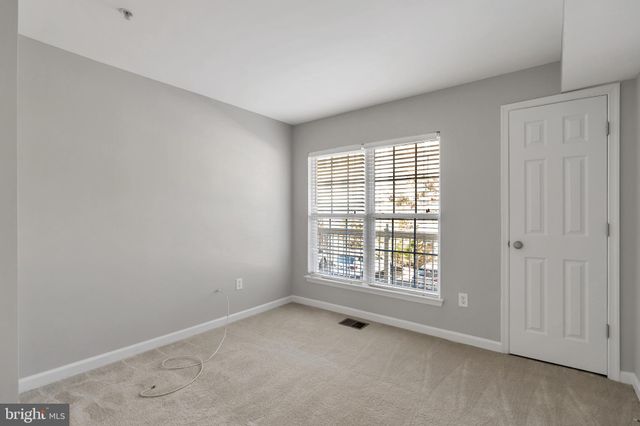 $510,000 | 447 Cameron Station Boulevard, Alexandria, VA 22304