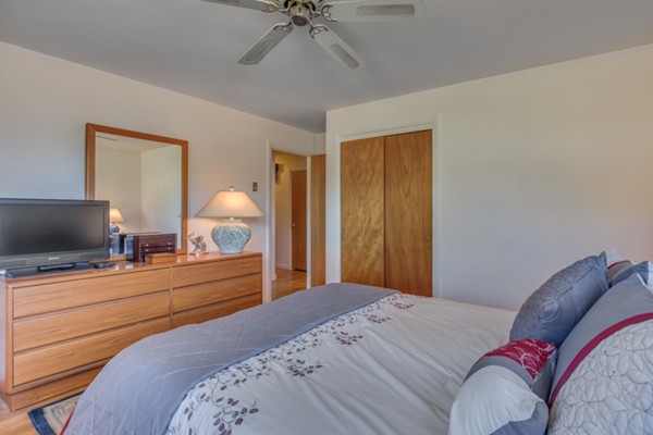 23 Bradley Road Danvers, MA 01923 - Photo 17 of 26 Gallery Image 17