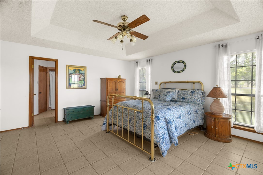 4911 Youngsford Road Marion, TX 78124 - Photo 26 of 47