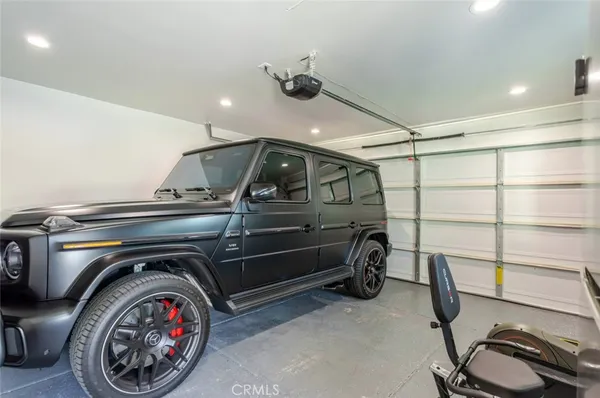 $1,850,000 | 7714 Lasaine Avenue, Northridge, CA 91325