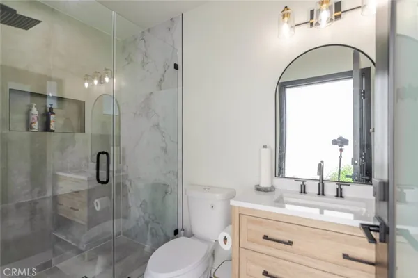 $1,850,000 | 7714 Lasaine Avenue, Northridge, CA 91325