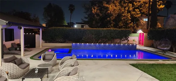 $1,850,000 | 7714 Lasaine Avenue, Northridge, CA 91325