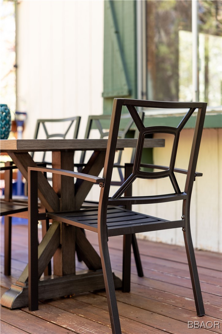 753 Maple Lane Sugarloaf, CA 92386 - Photo 13 of 50 a view of entryway