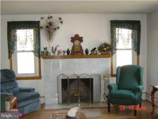 858 Store Road Harleysville, PA 19438 - Photo 5 of 6